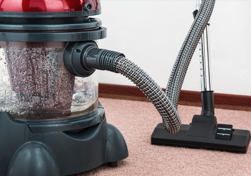 Can I Use a Vacuum Cleaner on Wet Carpets? - A Guide for Safe Cleaning